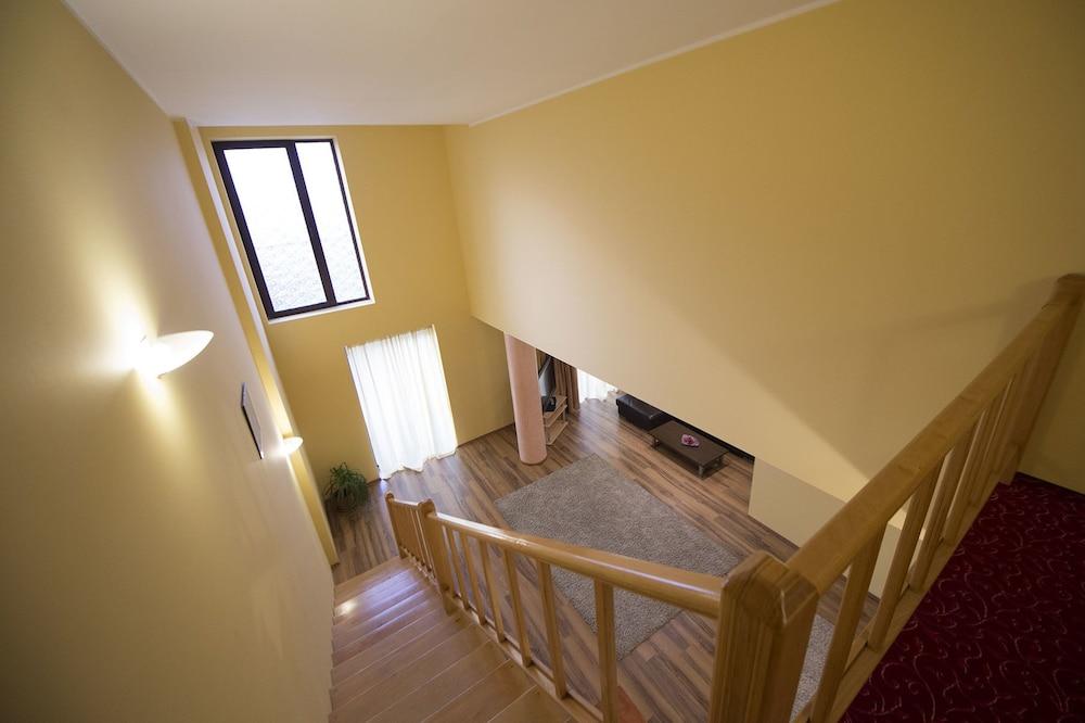 Hotel Perla D'Oro Τιμισοάρα Εξωτερικό φωτογραφία
