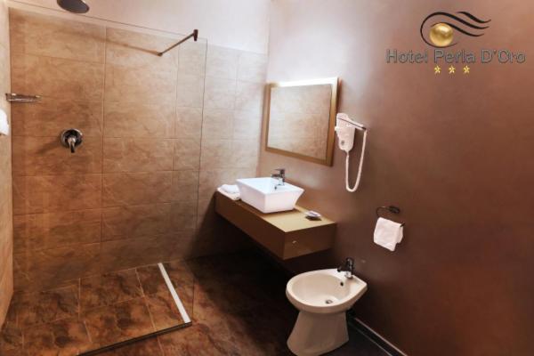 Hotel Perla D'Oro Τιμισοάρα Εξωτερικό φωτογραφία